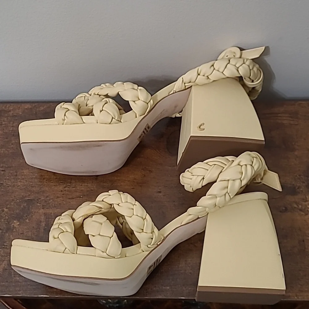 Circus NY by Sam Edelman MABLE Chunky Pale Yellow Platform Sandals size 10